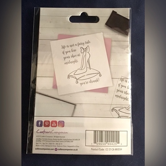 Crafter’s Companion set of 3 clear stamps for card making and scrapbooking. - Picture 3 of 4